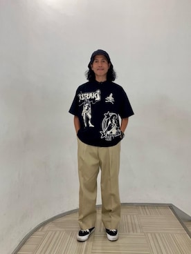 「HYSTERIC GLAMOUR（ヒステリックグラマー）の1タック ワイドチノパンツ（チノパンツ、ベージュ系）」を使った、hyshmt01さん（メンズ・172cm）の夏コーディネート