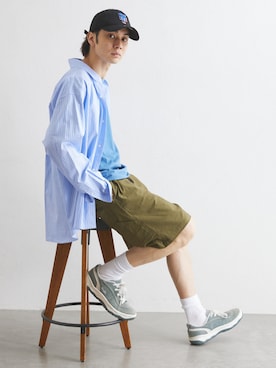 「417 EDIFICE（フォーワンセブンエディフィス）のアイテム（カーゴパンツ）」を使った、417 officialさん（メンズ・180cm）の夏コーディネート