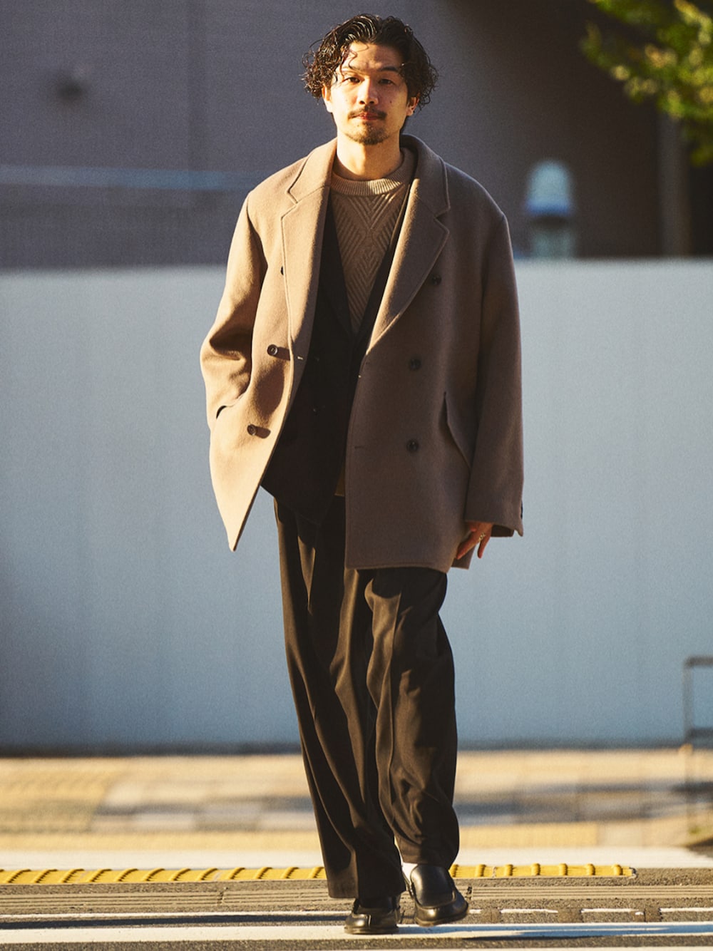 417 EDIFICEのチェスターコート（ベージュ系）を使った人気