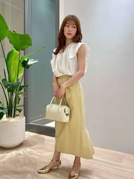 「COLUMN（コラム）のアイテム（スカート）」を使った、ESTNATION WOMENSさん（レディース・158cm）の春コーディネート