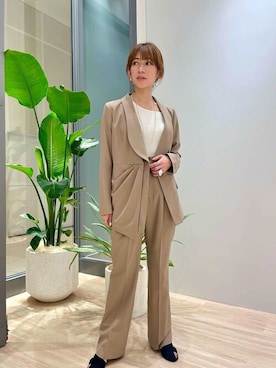 「COLUMN（コラム）のアイテム（トップス）」を使った、ESTNATION WOMENSさん（レディース・158cm）の春コーディネート