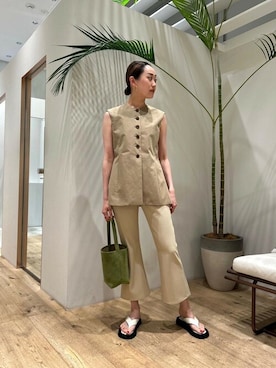 「COLUMN（コラム）のアイテム（パンツ）」を使った、ESTNATION WOMENSさん（レディース・169cm）の春コーディネート