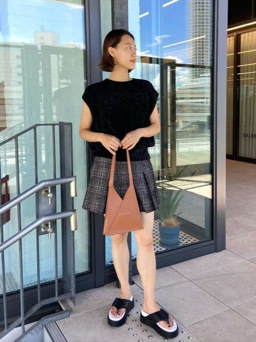 COLUMN（コラム）の「COLUMN / ラメノースリーブニット