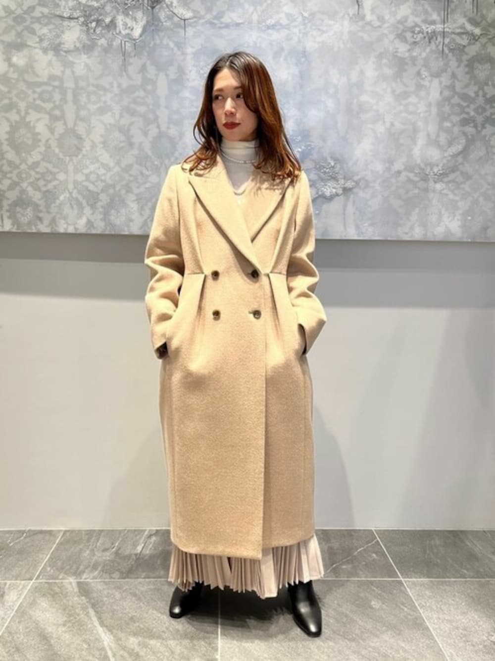 COLUMN（コラム）の「COLUMN / シェイプドダブルコート（チェスター