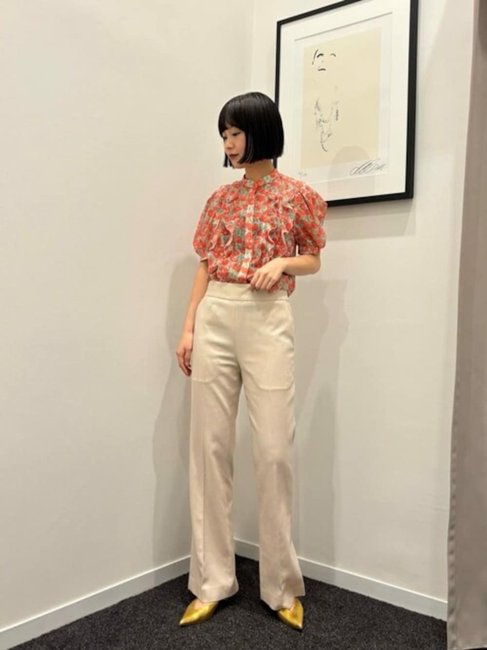 Pippichic（ピッピシック）の「PIPPICHIC / TIP LALIQUE Vカット