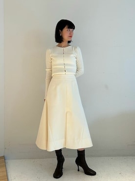 「COLUMN（コラム）のアイテム」を使った、ESTNATION WOMENSさん（レディース・162cm）の秋コーディネート