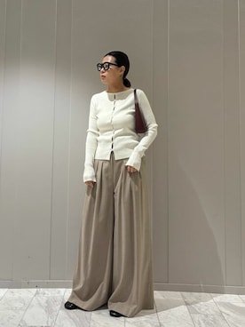 「COLUMN（コラム）のアイテム」を使った、ESTNATION WOMENSさん（レディース・160cm）の秋コーディネート