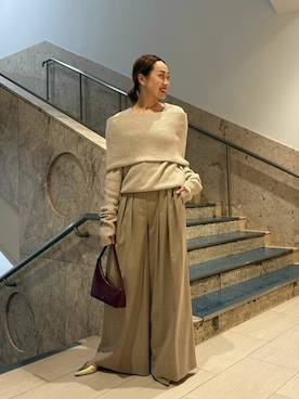 「COLUMN（コラム）のアイテム」を使った、ESTNATION WOMENSさん（レディース・169cm）の冬コーディネート