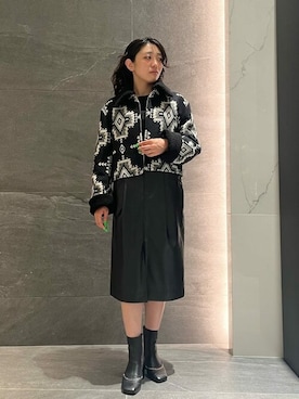 「COLUMN（コラム）のアイテム」を使った、ESTNATION WOMENSさん（レディース・158cm）の冬コーディネート
