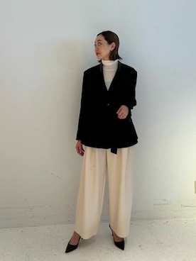 「COLUMN（コラム）のアイテム」を使った、ESTNATION WOMENSさん（レディース・169cm）の冬コーディネート