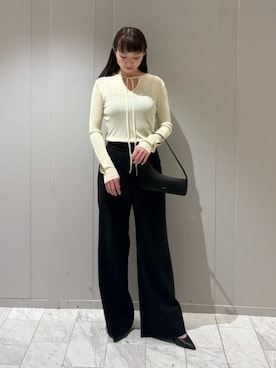 「COLUMN（コラム）のアイテム」を使った、ESTNATION WOMENSさん（レディース・165cm）の冬コーディネート