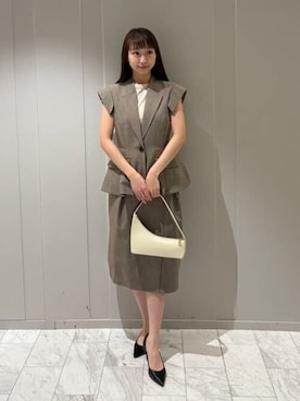 「COLUMN（コラム）のアイテム」を使った、ESTNATION WOMENSさん（レディース・165cm）の冬コーディネート