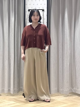 「A part by（アパートバイ）のイージーストレートパンツ（スラックス、ベージュ系）」を使った、さちさん（レディース・156cm）の夏コーディネート