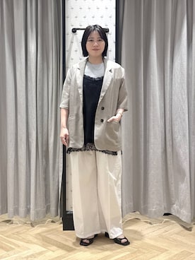 「A part by（アパートバイ）のタイプライターストレートパンツ（その他パンツ、ホワイト系）」を使った、さちさん（レディース・156cm）の春コーディネート