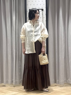 「A part by（アパートバイ）のダブルストラップミュール（パンプス、ホワイト系）」を使った、さちさん（レディース・156cm）の夏コーディネート