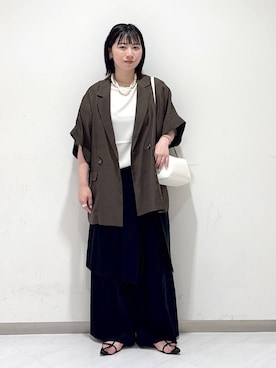 「アイテム（テーラードジャケット）」を使った、さちさん（レディース・155cm・20代）の夏コーディネート