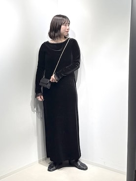 「おでかけ」｜「アイテム（ワンピース/ドレス）」を使った、さちさん（レディース・155cm）の秋コーディネート