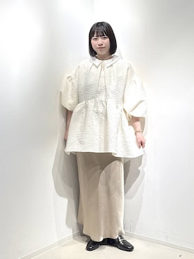 「アイテム（パンツドレス、ホワイト系）」を使った、さちさん（レディース・155cm）の冬コーディネート
