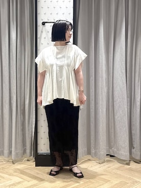 「A part by（アパートバイ）のタックデザインブラウス（シャツ/ブラウス、ホワイト系）」を使った、さちさん（レディース・156cm）の春コーディネート