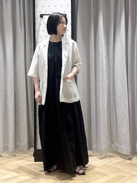 「A part by（アパートバイ）のナローストラップサンダル（サンダル、ブラック系）」を使った、さちさん（レディース・156cm）の春コーディネート