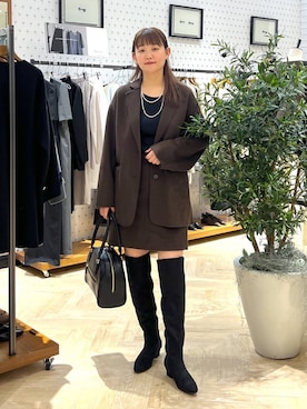 「アイテム（テーラードジャケット）」を使った、momoさん（レディース・166cm・30代）の秋コーディネート