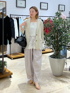 「アイテム（ノーカラージャケット）」を使った、momoさん（レディース・165cm）の春コーディネート