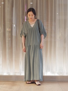 「アイテム（キャミソール）」を使った、増田さん（レディース・157cm）の夏コーディネート