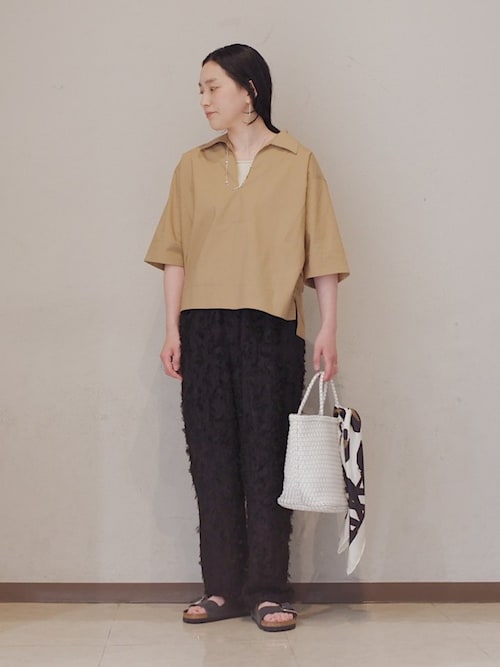 d.i.a - か2 新品 D.I.A. フード付きタンクトップ レース 背中