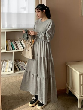 「スウェットワンピース」｜ディーホリックさん（レディース・164cm）の冬コーディネート