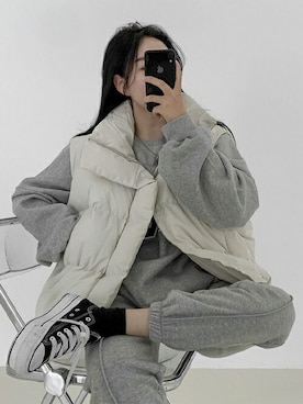 「DHOLIC（ディーホリック）のアイテム（ベスト）」を使った、ディーホリックさん（レディース・160cm）の春コーディネート