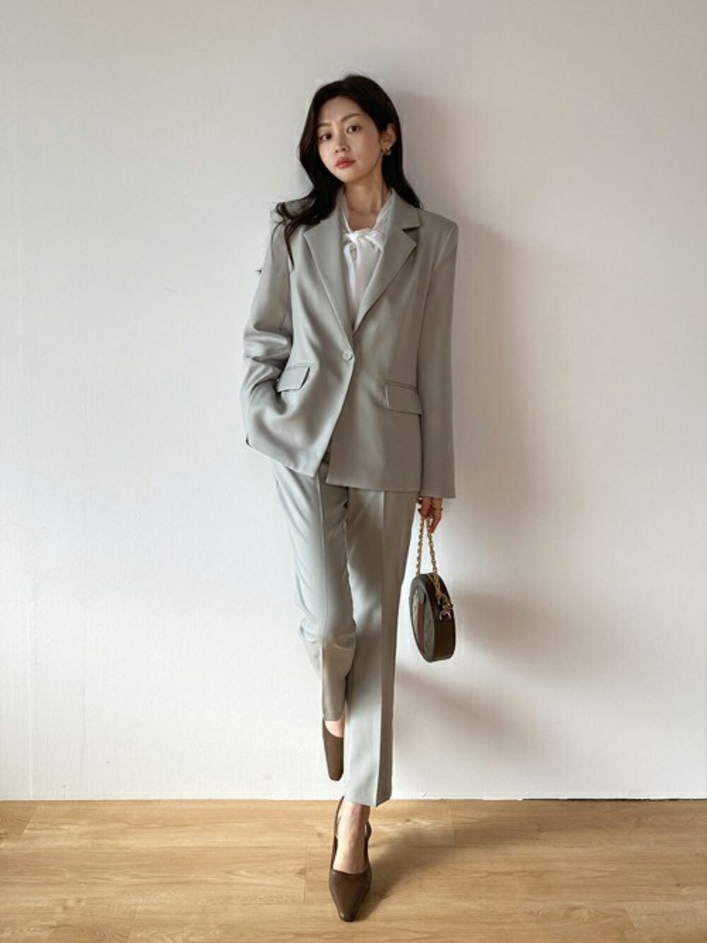 レディースの春コーディネートの1枚目の写真