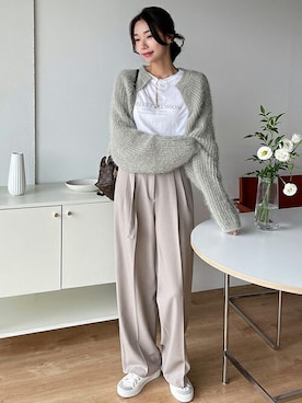 「DHOLIC（ディーホリック）のアイテム（カーディガン/ボレロ）」を使った、ディーホリックさん（レディース・166cm）の秋コーディネート