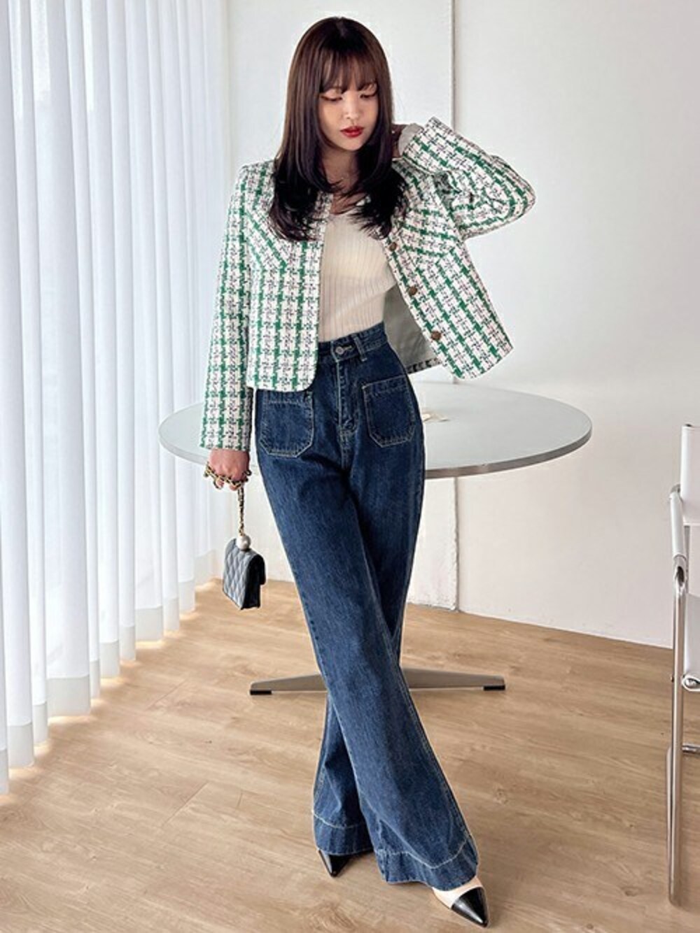 「ジャケット、デニム、グリーン、ツイード、dholic、プチプラ、秋服、秋コーデ」｜「DHOLICのノーカラーツイードポケットジャケット（ノーカラージャケット、グリーン系）」を使った、ディーホリックさん（レディース・160cm）の秋コーディネートの1枚目の写真