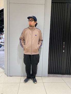 「MANASTASH（マナスタッシュ）のアイテム（カーゴパンツ）」を使った、maeyamaさん（メンズ・170cm）の春コーディネート