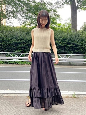 「SLOBE IENA（スローブイエナ）のアイテム（スカート）」を使った、sakiさん（レディース・165cm）の春コーディネート