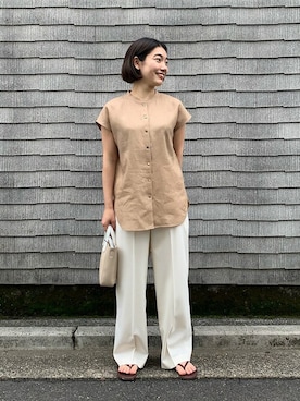 「ミニトート」｜「アイテム（サンダル）」を使った、落合さん（レディース・151cm）の春コーディネート