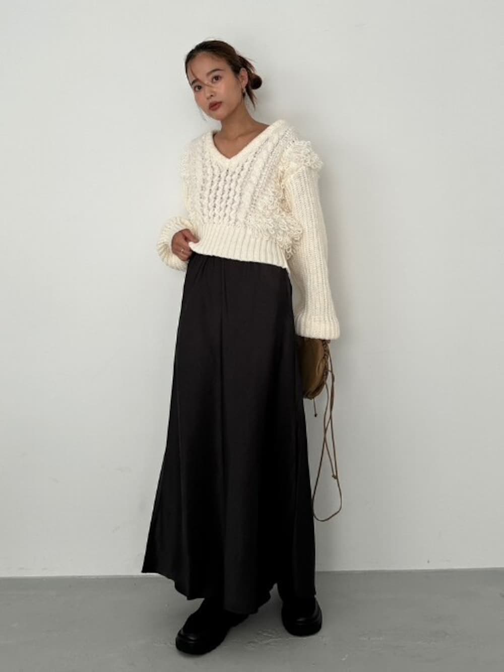 「大人カジュアル、カジュアルコーデ、秋コーデ、TRUNC88」｜「TRUNC 88のHigh Stretch Pencil Skirt（スカート、ブラック系）」を使った、TRUNC 88さん（レディース・162cm）の秋コーディネートの1枚目の写真