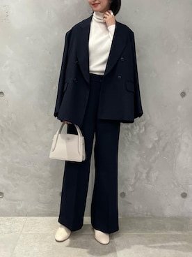 「アイテム（テーラードジャケット）」を使った、本社 プレスさん（レディース・164cm）の秋コーディネート