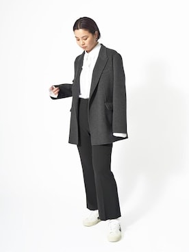 「VEJA（ヴェジャ）のアイテム」を使った、sunaさん（レディース・160cm）の秋コーディネート