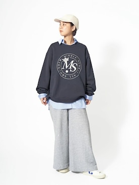 「VEJA（ヴェジャ）のアイテム」を使った、sunaさん（レディース・160cm）の秋コーディネート