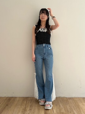 「MAJESTIC LEGON（マジェスティックレゴン）のパール×レーススリットデニム（デニムパンツ、ブルー系）」を使った、majessk3さん（レディース・158cm）の夏コーディネート