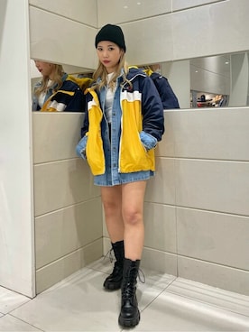「TOMMY HILFIGER」｜「アイテム（ブルゾン）」を使った、公式TOMMY HILFIGERさん（レディース・158cm）の春コーディネート
