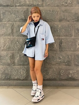 「tommy jeans（トミー ジーンズ）のアイテム」を使った、公式TOMMY HILFIGERさん（レディース・158cm）の春コーディネート