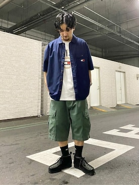 公式TOMMY HILFIGERさん（メンズ・174cm）の春コーディネート