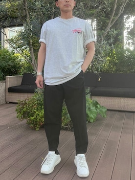 公式TOMMY HILFIGERさん(メンズ・165cm)の春コーディネート