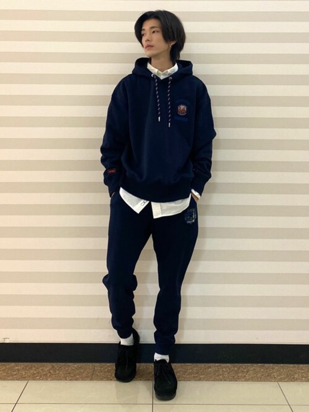 トミー　デニムジャケット　パーカー　コーデセット 公式TOMMY HILFIGER｜tommy jeansのデニムジャケットを使った
