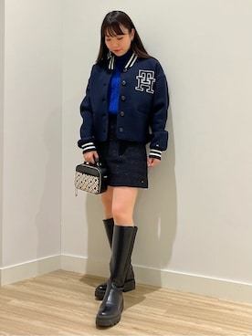 「TOMMY HILFIGER（トミーヒルフィガー）のアイテム（ジャケット/アウター）」を使った、公式TOMMY HILFIGERさん（レディース・159cm）の冬コーディネート