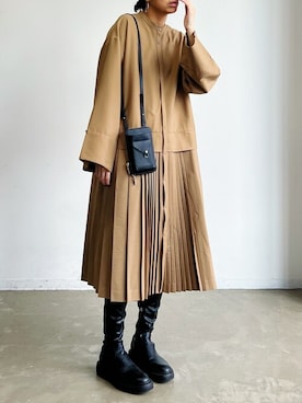 「アイテム（シャツワンピース）」を使った、CASANE/カサネさん（レディース・170cm）の秋コーディネート