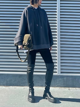 「アイテム（パーカー）」を使った、CASANE/カサネさん（レディース・170cm）の冬コーディネート