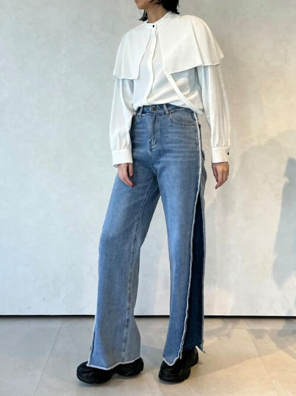 casane リメイクデニムワイドパンツ casane（カサネ）の「リメイクデニムワイドパンツ（デニムパンツ